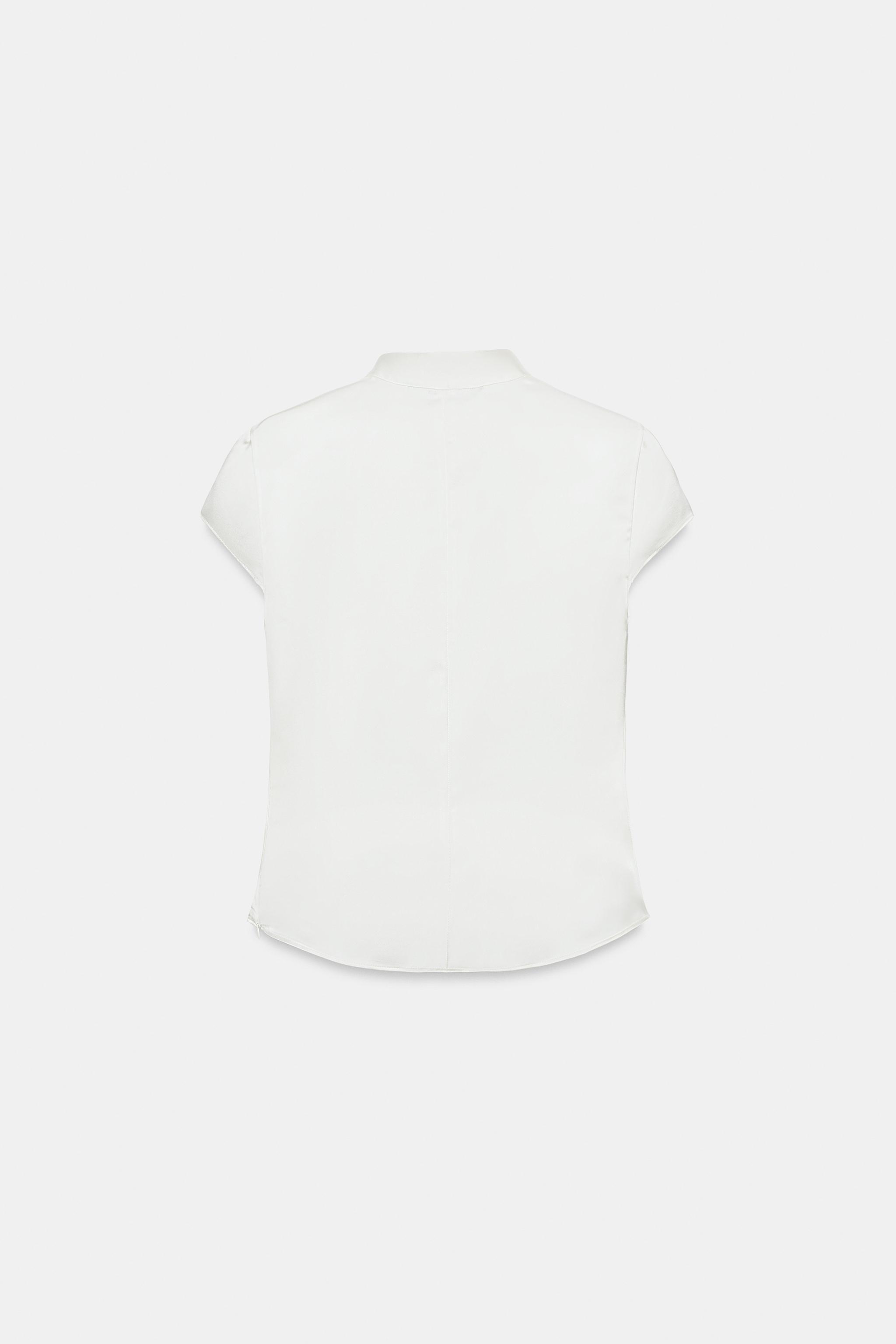 SATIN EFFECT TOP WITH SIDE BUTTONS